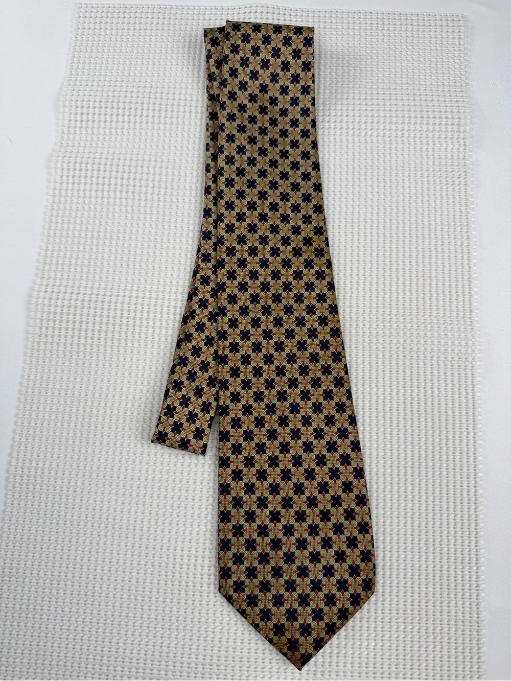 Rene Chagal Classic Navy Floral Necktie - Elegant Patterned Professional Tie